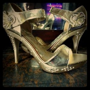 Delicacy Stilettos ,with Rhinstones,wedding worthy